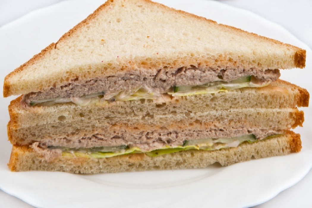 Бутерброд с тунцом  НамНям  170г шт - интернет-магазин Близнецы